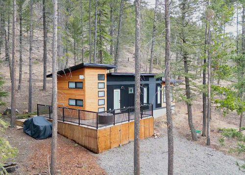 28 Kenai Acres, Blairmore, AB, T0K0E0 | Card Image