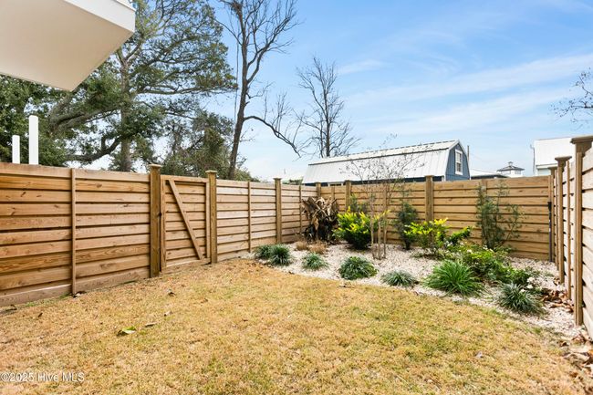 2 - 207 Florence Ave, Condo with 4 bedrooms, 5 bathrooms and null parking in Carolina Beach NC | Image 72