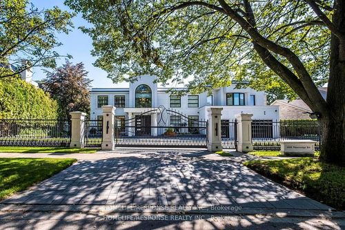 1400 Watersedge Rd, Mississauga, ON, L5J1A4 | Card Image