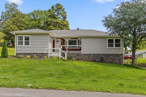 3423 Missionaire Ave, Chattanooga, TN, 37412-1477 | Card Image
