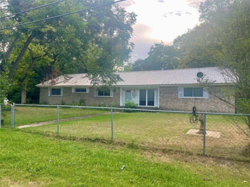 400 S Center St, Buffalo, TX, 75831 | Card Image