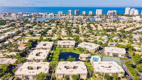 h15-788 Park Shore Drive, Naples, FL, 34103 | Card Image