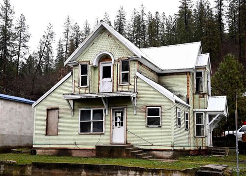704 Riverside Ave, Orofino, ID, 83544-5010 | Card Image