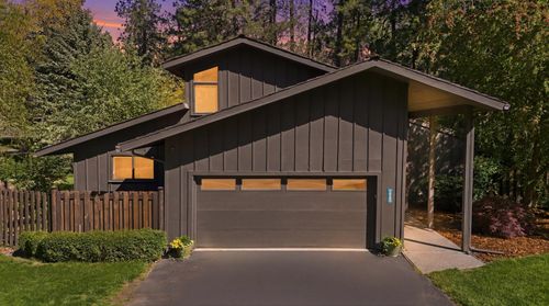 1925 E Rockwood Blvd, Spokane, WA, 99203-3850 | Card Image