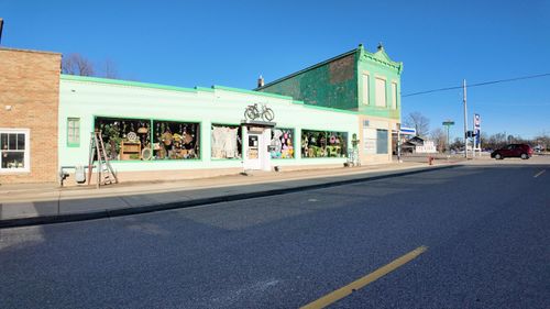 870-866-870 Pine St, Muskegon, MI, 49442-1037 | Card Image