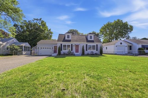 97 Maebeth St, Springfield, MA, 01119 | Card Image