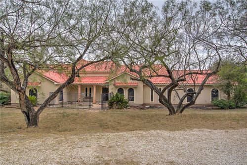 5220 County Road 95, Robstown, TX, 78380-5270 | Card Image
