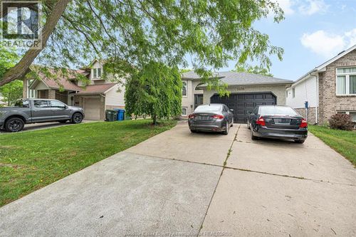 3438 Treeline Crt, Windsor, ON, N8R2K3 | Card Image