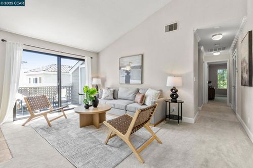 132 Eastridge Dr, San Ramon, CA, 94582-4900 | Card Image