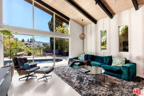 3834 Buena Park Dr, Studio City, CA, 91604-3811 | Card Image