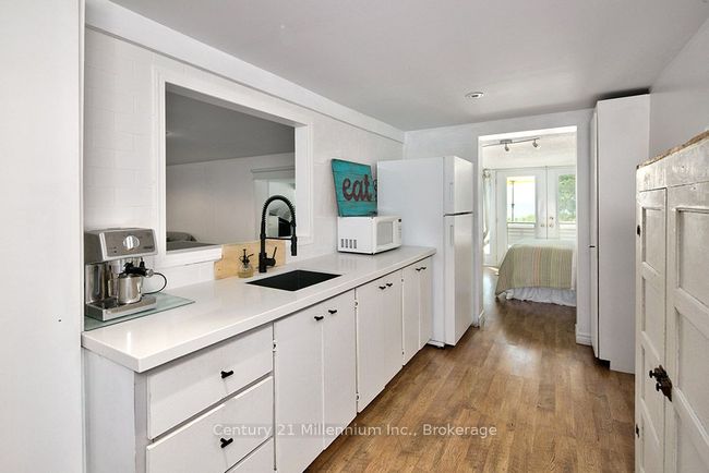 2284 Tiny Beaches Rd S, House other with 3 bedrooms, 2 bathrooms and 6 parking in Tiny ON | Image 37