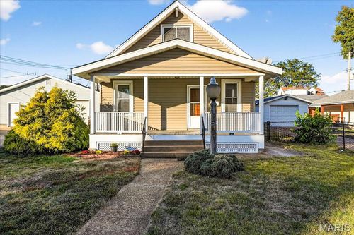 6437 Hancock Ave, Saint Louis, MO, 63139-2032 | Card Image