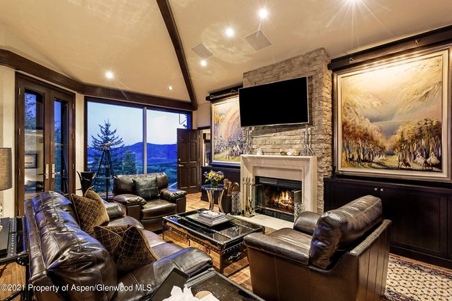 572 N Starwood Dr, House other with 5 bedrooms, 8 bathrooms and 2 parking in Aspen CO | Image 4