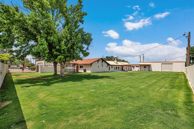 1510 W School, House other with 4 bedrooms, 3 bathrooms and 4 parking in Stanton TX | Image 34