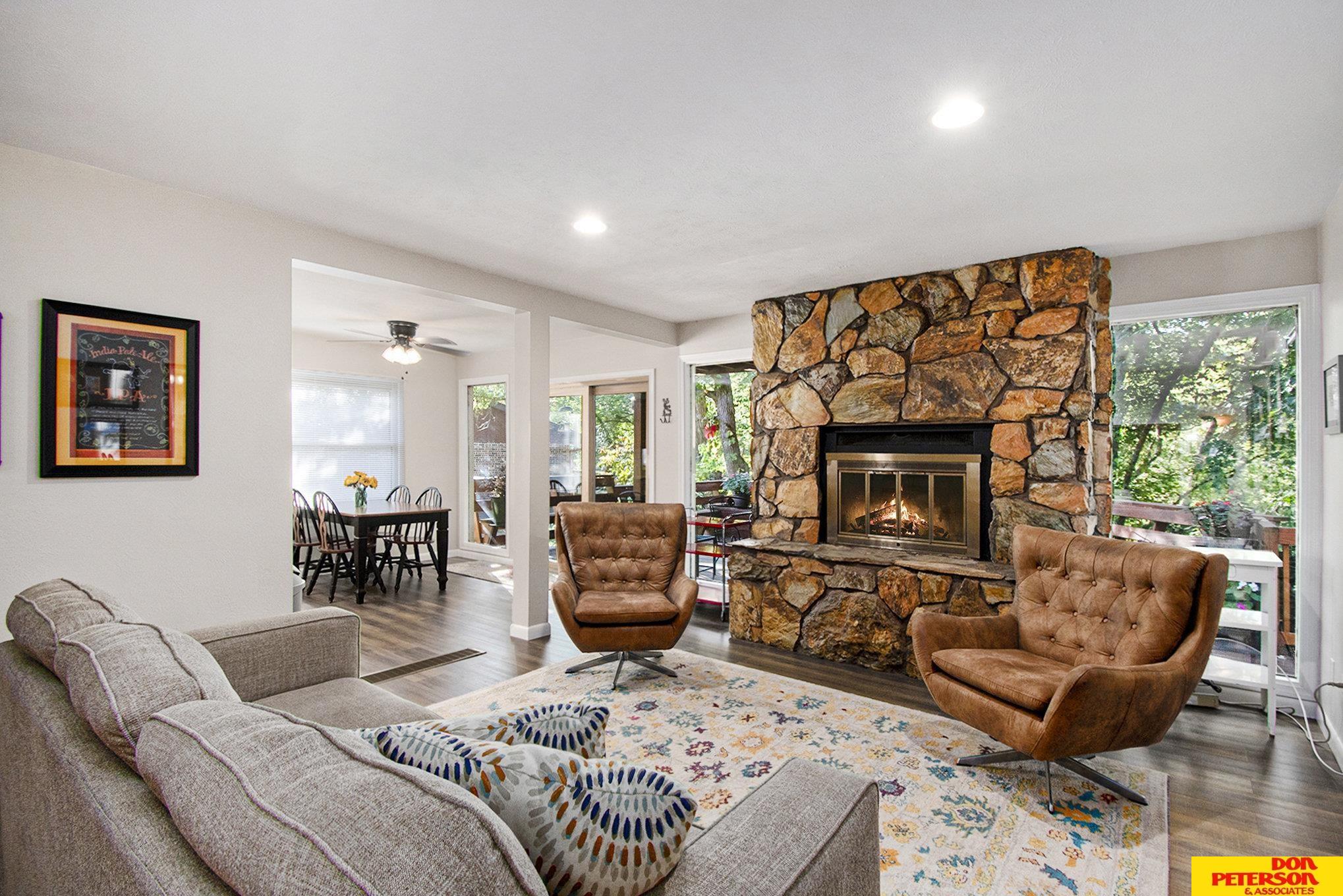 Riverview Rd, Fremont, NE 68025