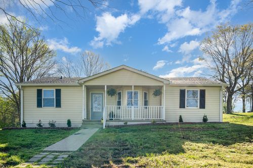 3150 Thomasville Rd, Chapmansboro, TN, 37035-5411 | Card Image