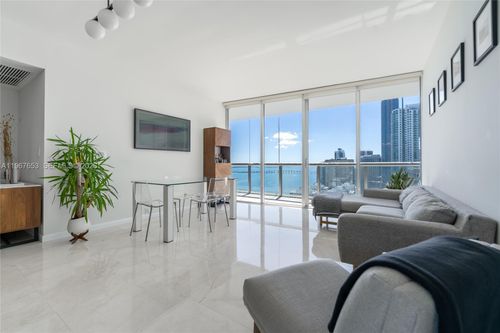 apt-3211-495 Brickell Ave, Miami, FL, 33131-2796 | Card Image