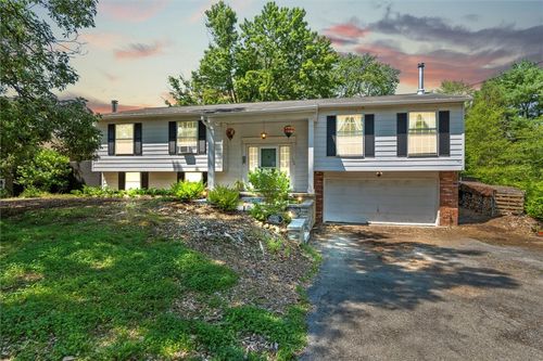 104 Pinewood Pl, Ithaca, NY, 14850-1910 | Card Image