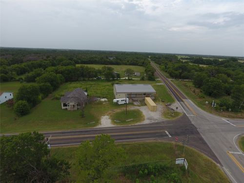 13332 W Fm 744, Barry, TX, 75102-4324 | Card Image