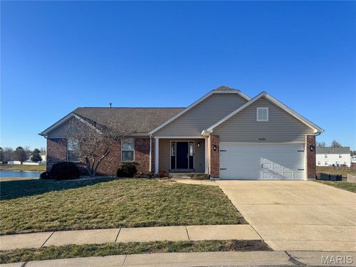 2030 Woodsong Way Ln, Belleville, IL, 62220-3292 | Card Image