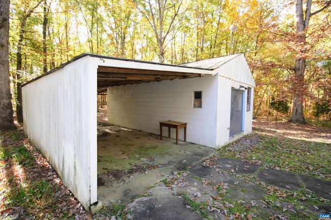 1367 S Constitution Rte, House other with 4 bedrooms, 1 bathrooms and null parking in DILLWYN VA | Image 31