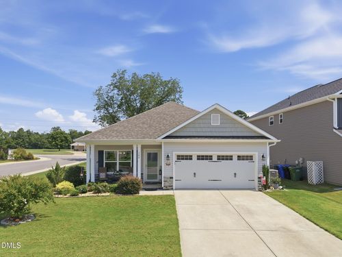 102 Boomer St, Benson, NC, 27504-1193 | Card Image