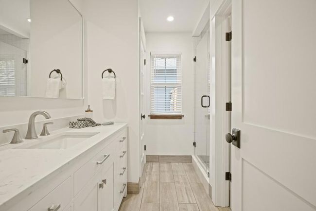 911 Peggy Ln, House other with 4 bedrooms, 3 bathrooms and 2 parking in Menlo Park CA | Image 12