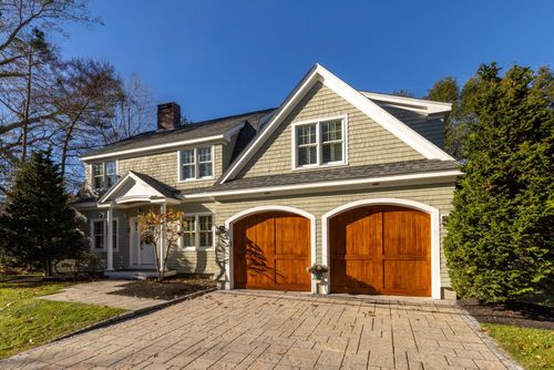 105 Parsons Rd, Rye, NH, 03870-2112 | Card Image