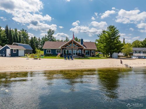 3083 Rifle River Trl, West Branch, MI, 48661-9739 | Card Image
