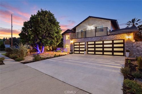 7505 Bobbyboyar Ave, West Hills, CA, 91304-5373 | Card Image