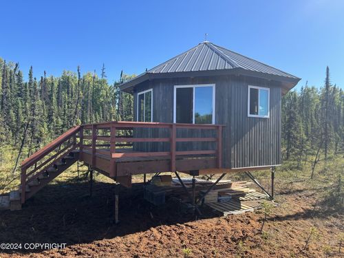 21682 S Surprise Cir, Trapper Creek, AK, 99683 | Card Image