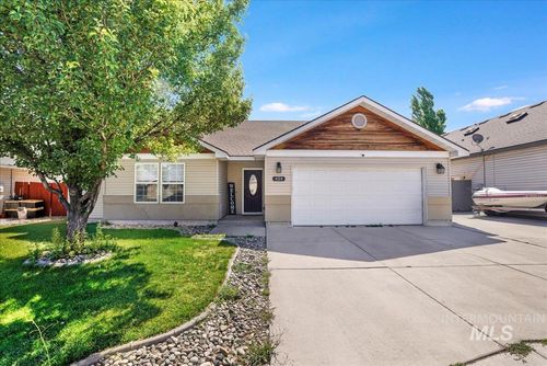 424 Meadowlark Way, Twin Falls, ID, 83301-6882 | Card Image