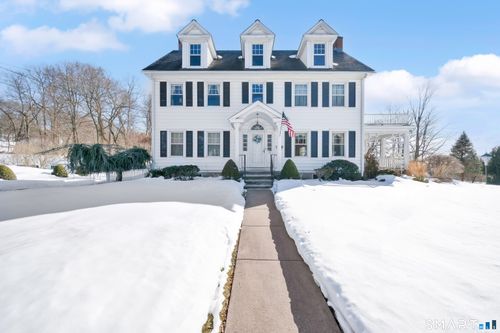 28 Elwood Rd, Manchester, CT, 06040-4512 | Card Image