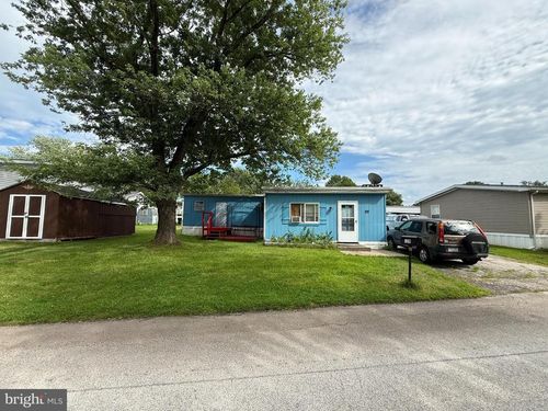 128 Valley Ln, NORRISTOWN, PA, 19403-2553 | Card Image