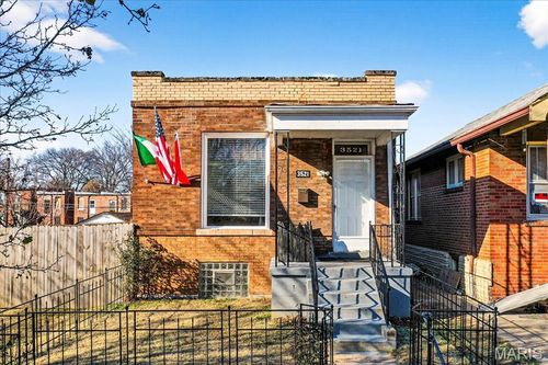 3521 Michigan Ave, Saint Louis, MO, 63118-3608 | Card Image