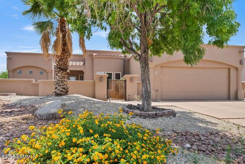 4148 Council Oak Rd, Las Cruces, NM, 88011-4114 | Card Image