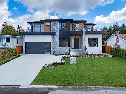 821 Prospect St, Coquitlam, BC, V3J6E8 | Card Image