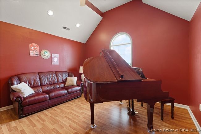 8435 Aberdeen Ln, Home with 3 bedrooms, 2 bathrooms and null parking in Charlestown IN | Image 39