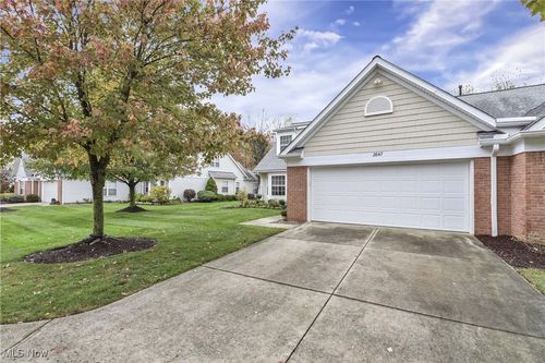 56-2647 Piedmont Ct, Westlake, OH, 44145-2976 | Card Image