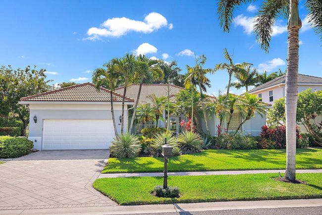 8774 Lakes Blvd, House other with 3 bedrooms, 3 bathrooms and null parking in West Palm Beach FL | Image 6