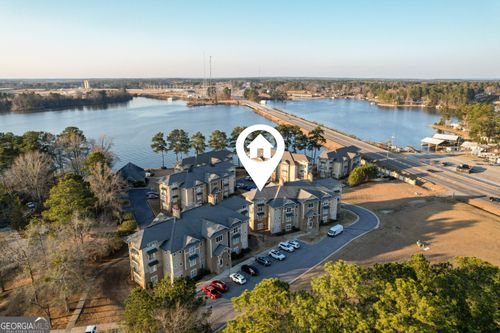 631-109 Misty Ln Nw, Milledgeville, GA, 31061-6258 | Card Image