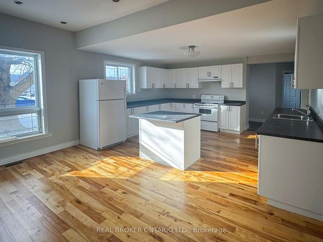 512 St Lawrence St, Home with 0 bedrooms, 0 bathrooms and null parking in Winchester ON | Image 15