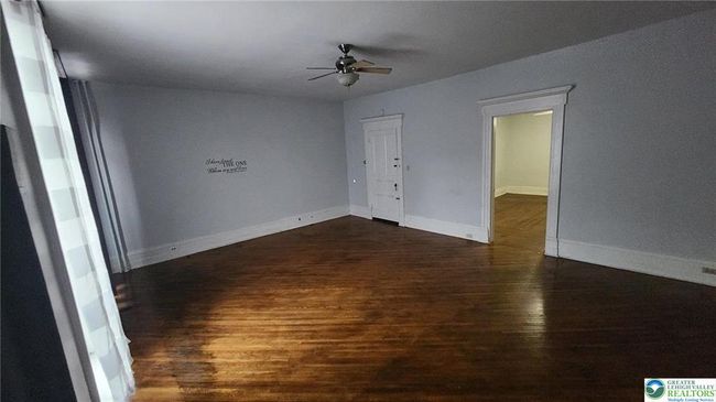 APT-1 - 113 W Broad St, House other with 2 bedrooms, 1 bathrooms and null parking in Tamaqua PA | Image 9