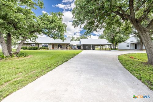 6589 State Highway 304, Harwood, TX, 78632-4704 | Card Image