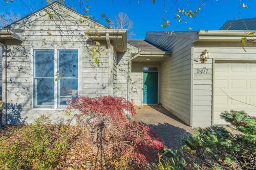 9417 S Harbour Pointe Dr, Bloomington, IN, 47401-8100 | Card Image