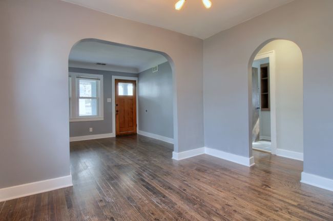 356 E Elza Ave, House other with 3 bedrooms, 1 bathrooms and null parking in Hazel Park MI | Image 9