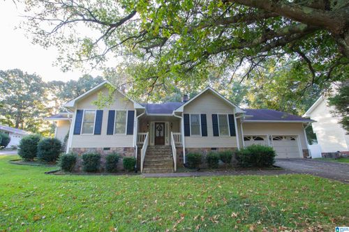 4027 Forest Ln, Oxford, AL, 36203-3352 | Card Image