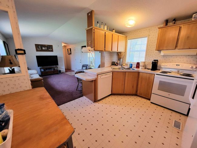 40838 Porcupine Bay Rd N, House other with 2 bedrooms, 2 bathrooms and null parking in Davenport WA | Image 14