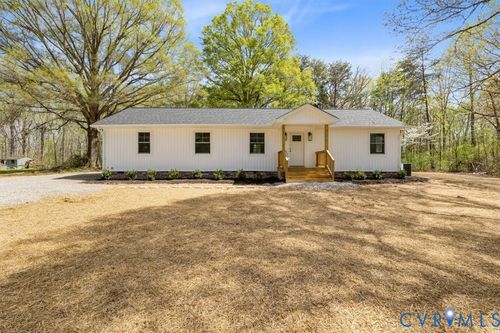 1871 Maidens Rd, Maidens, VA, 23102-2504 | Card Image