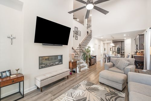 193 Fister Dr, Lebanon, TN, 37090-2070 | Card Image